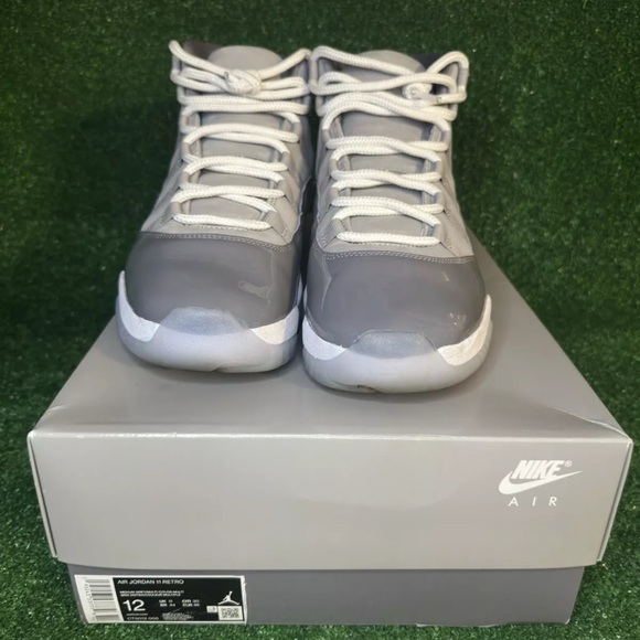 Jordan 11: Cool Grey - Picture 3 of 5
